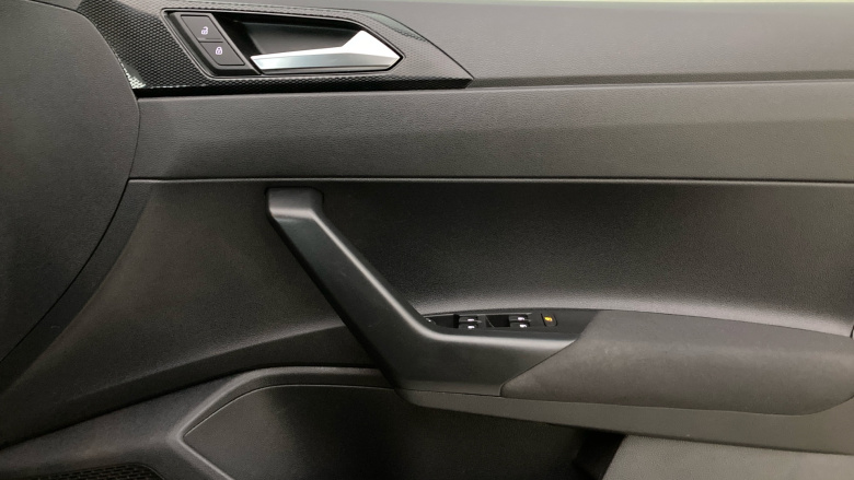 Volkswagen Polo 1.0 Life 5dr Petrol Hatchback